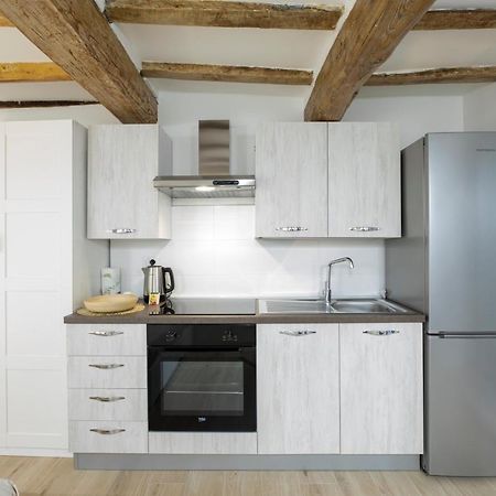 Luxury Suite In The Center I Private Patio & Kitchen Bologna Luaran gambar